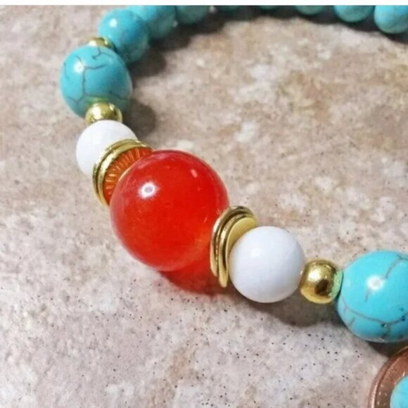 Beaded Bracelet! Mother of Pearl Moon Charm + Aqua Turquoise Howlite - 6.5-7" - Picture 4 of 9